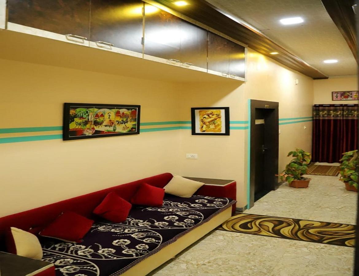 Hotel Mahishmati Palace Maheshwar Exterior foto
